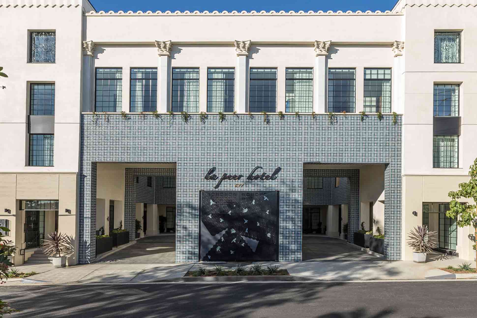 Kimpton La Peer West Hollywood exterior