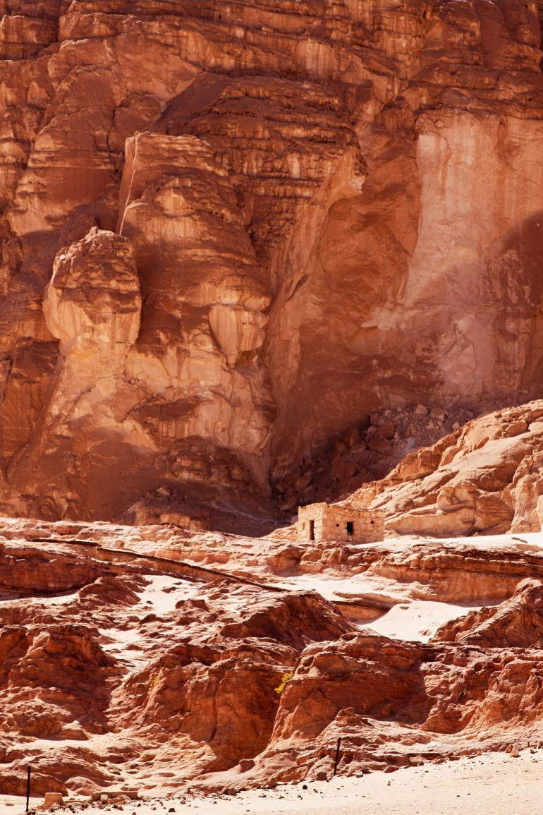 Martin Perry photographs the Sinai Peninsula, Egypt