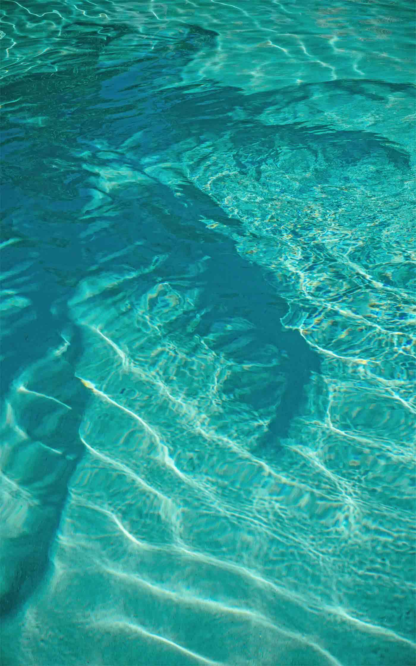 Seaside Finolhu Bubbles on the beach OutThere magazine