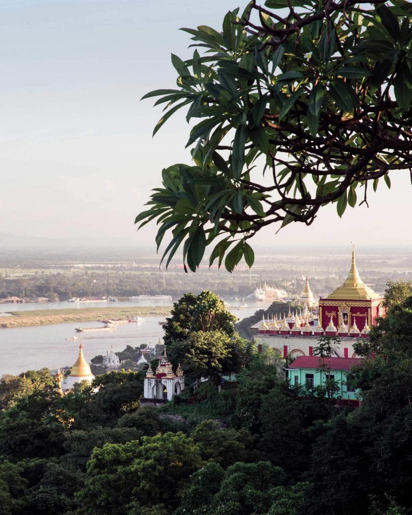 Belmond Road to Mandalay, Ayeyarwady River, Myanmar