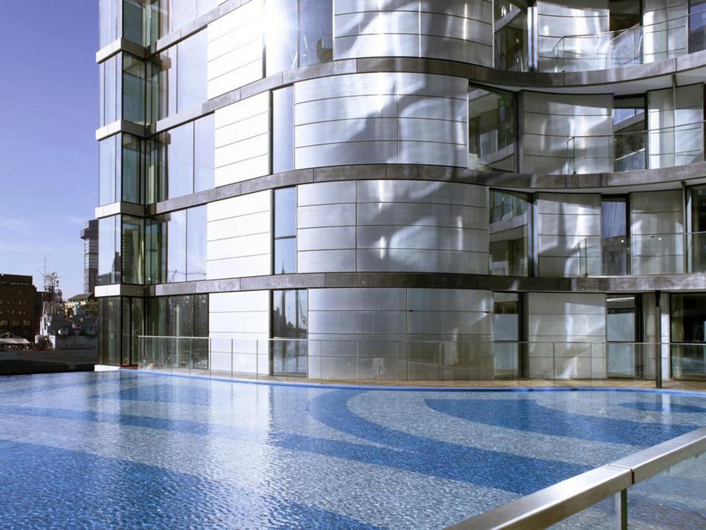 Outside facing view Cheval Three Quays by Cheval Residences