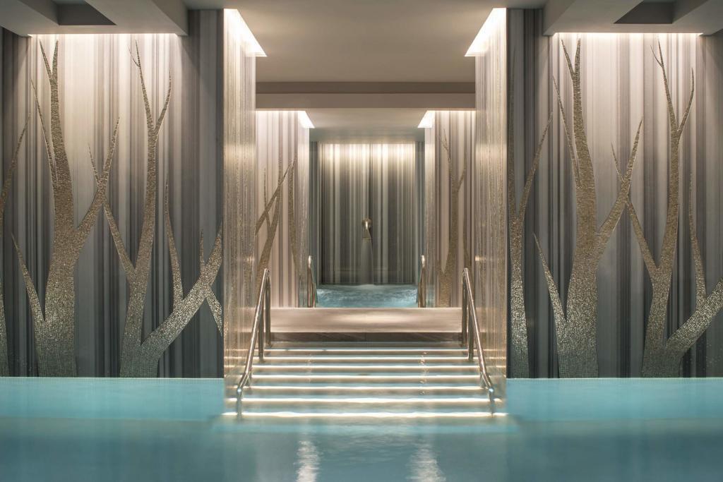 Pool at Four Seasons London Ten Trinity Square
