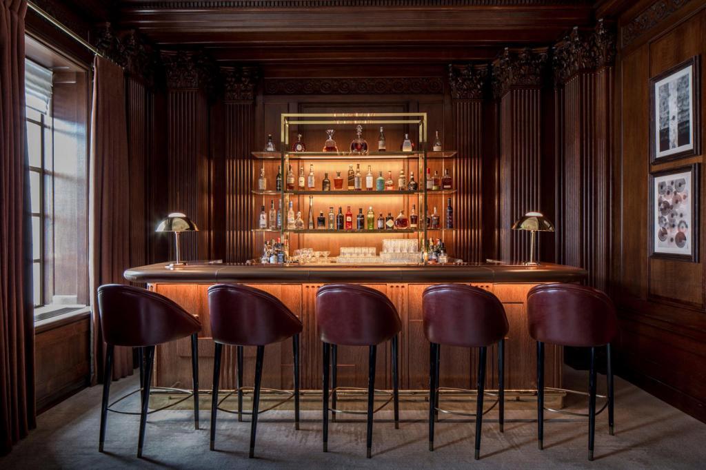 Bar at Four Seasons London Ten Trinity Square