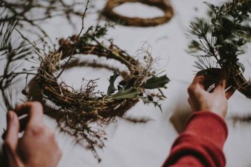Belmond Festive Invitations – wreath