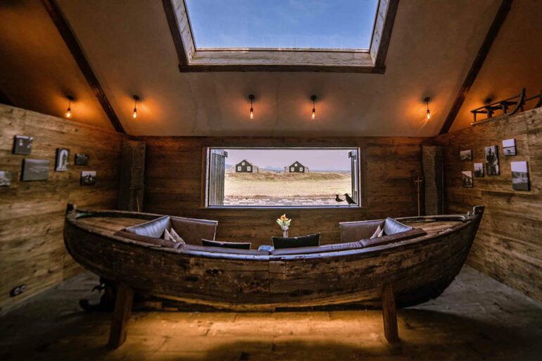 Bathtub with a view at Torfhús Retreat, Selfoss, Iceland