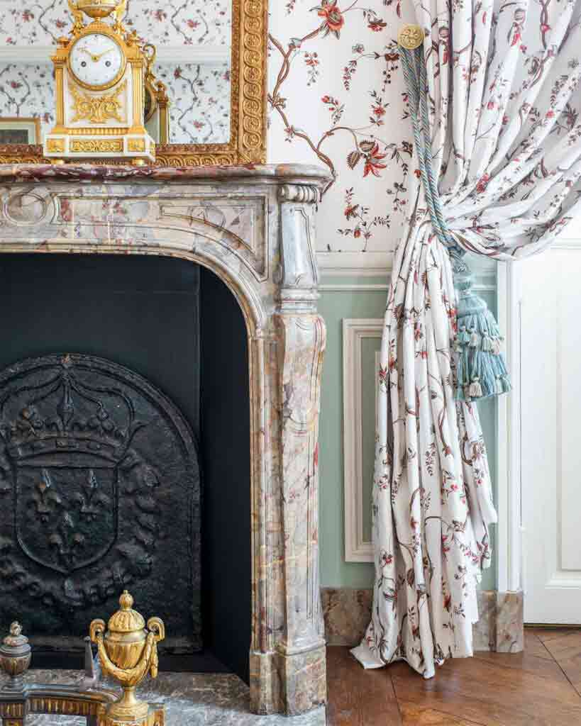 Chambre de l'Orangerie at Airelles Château de Versailles, Le Grand Contrôle, France