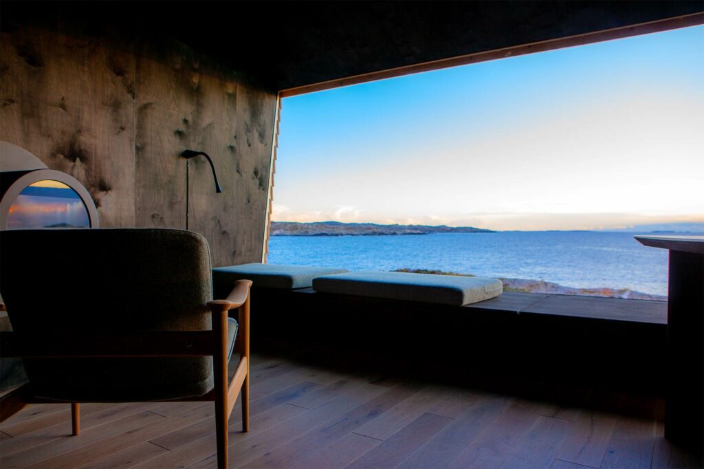 Sea view at Flokehyttene, Norway designer cabins