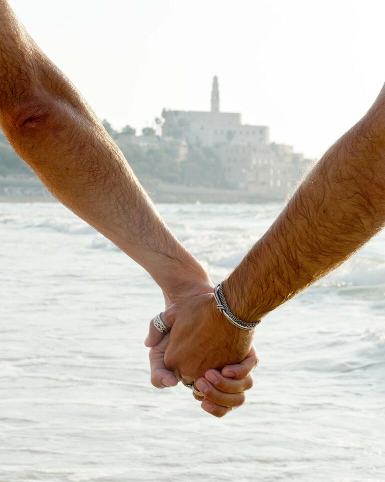 Tel Aviv nightlife also means going out with your significant other