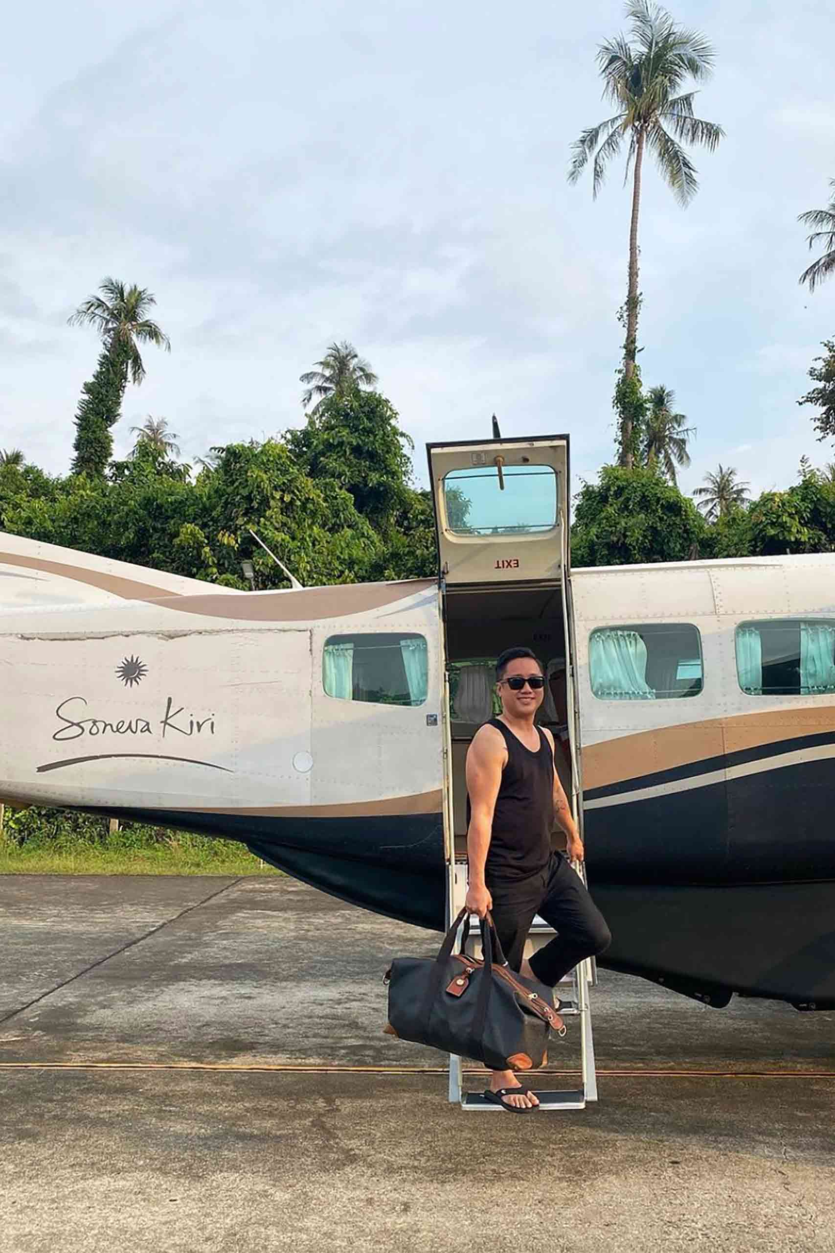 Uwern Jong arriving at Soneva Kiri