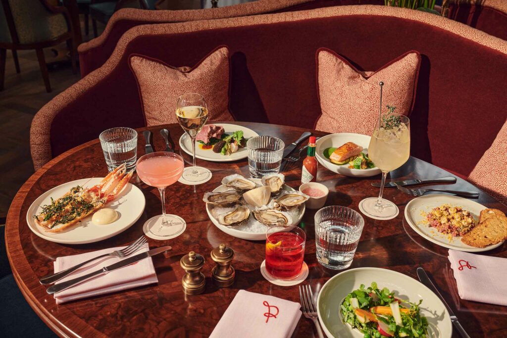 Brunch with oysters and cocktails at the Gleneagles Townhouse, Edinburgh. Stay during the The Edinburgh Festival Fringe.