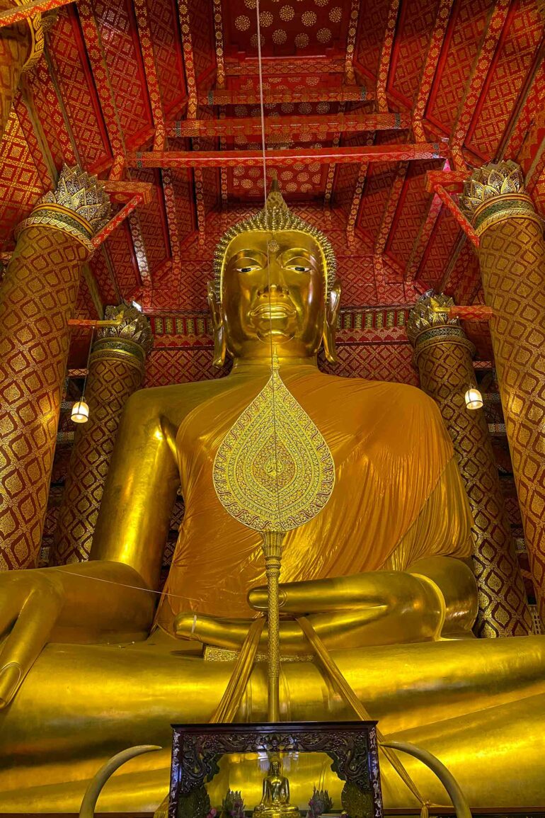 A golden Buddha statue.