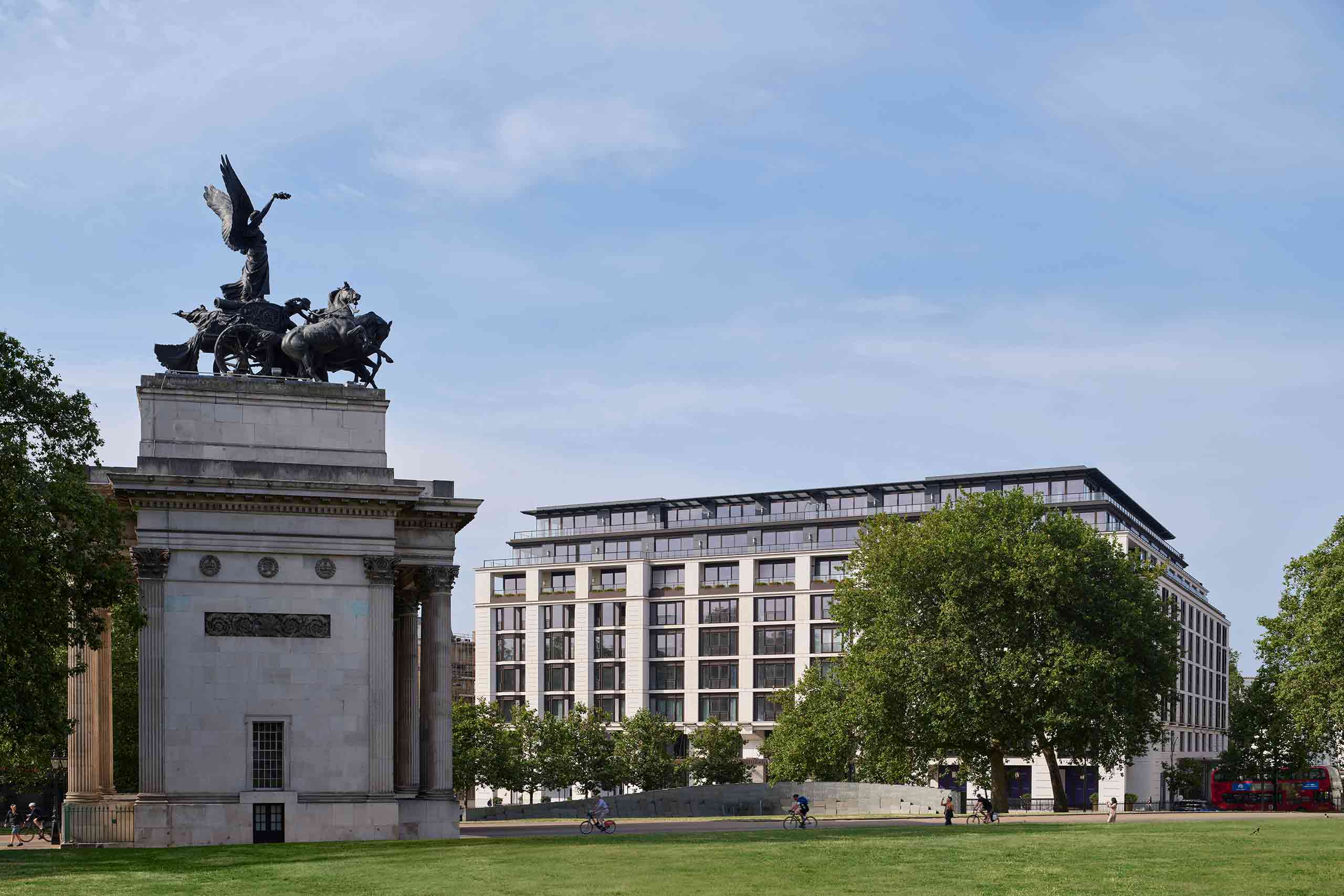 Scenes of London.