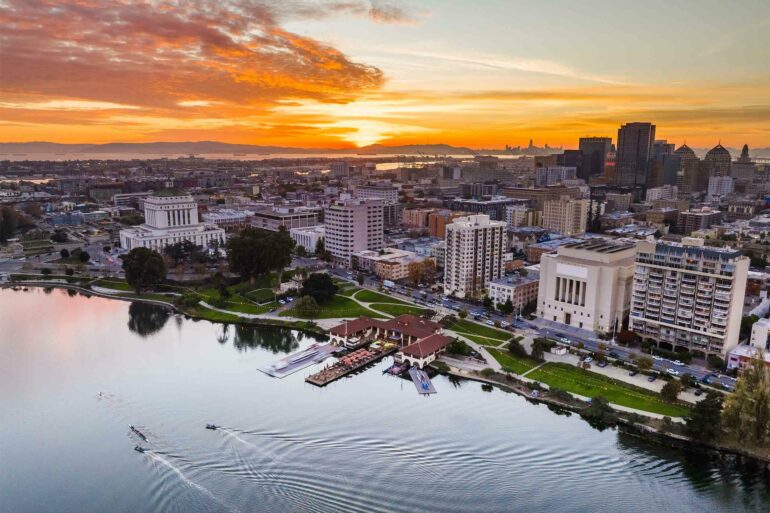 Sunset over Oakland, California, USA