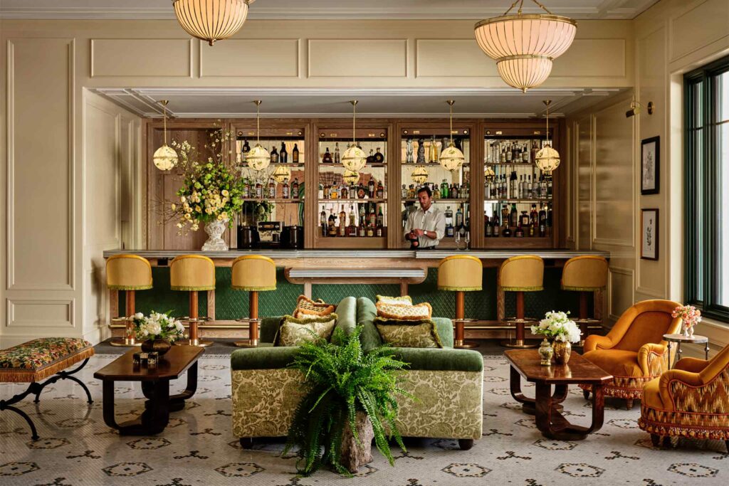 Sophisticated bar area at the Four Seasons Boston.