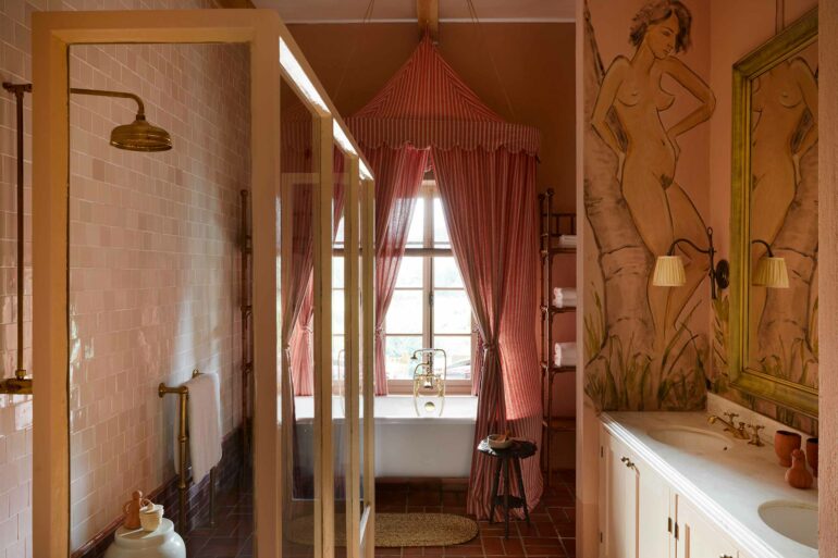 A pink bathroom at Sterrekopje, Franschhoek, South Africa