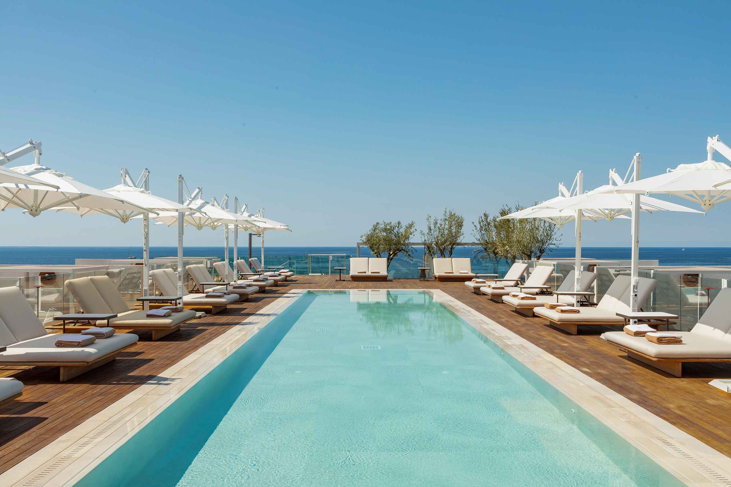 Villa Le Blanc Gran Melia pool