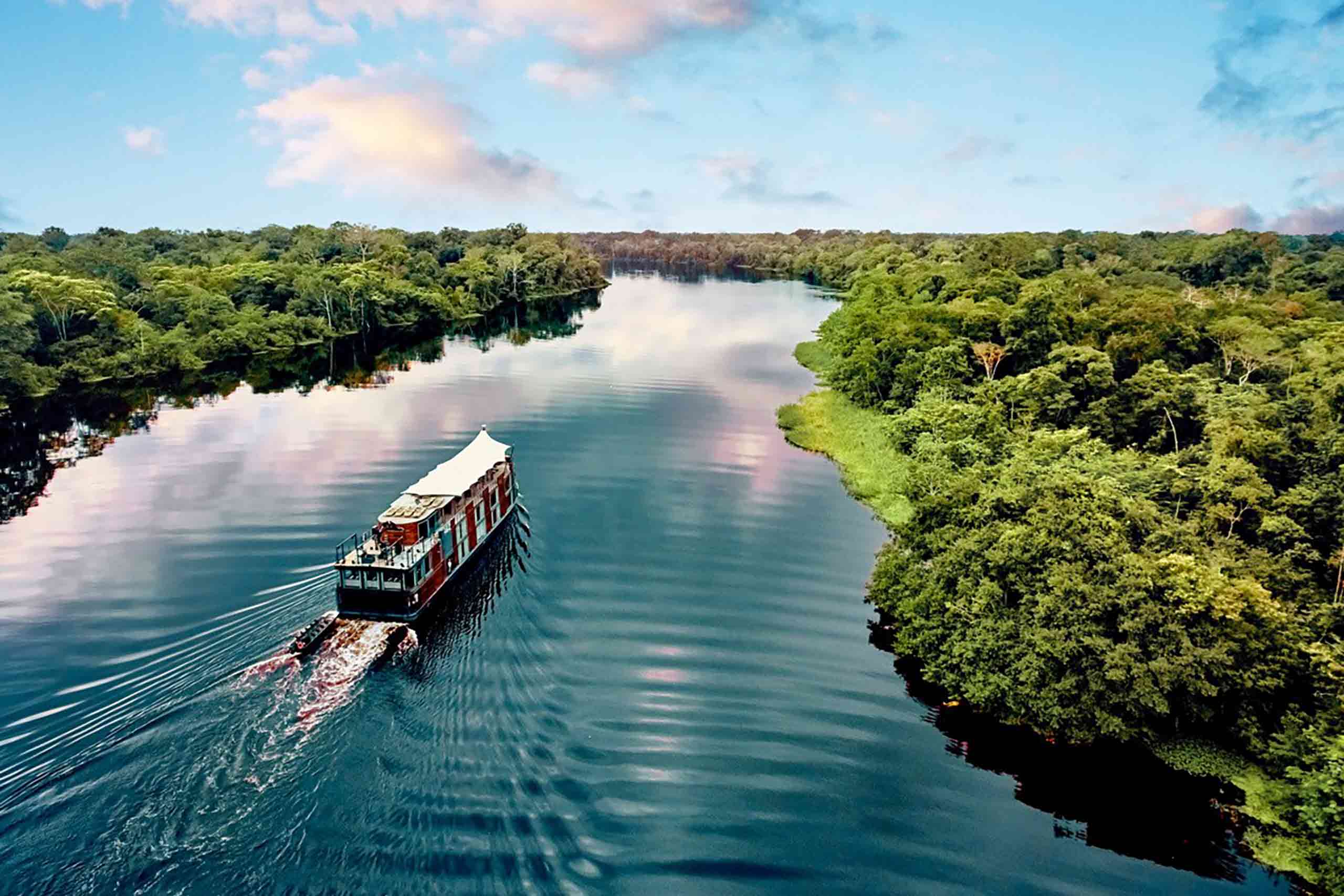 Abercrombie and Kent Aria Peru Cruise