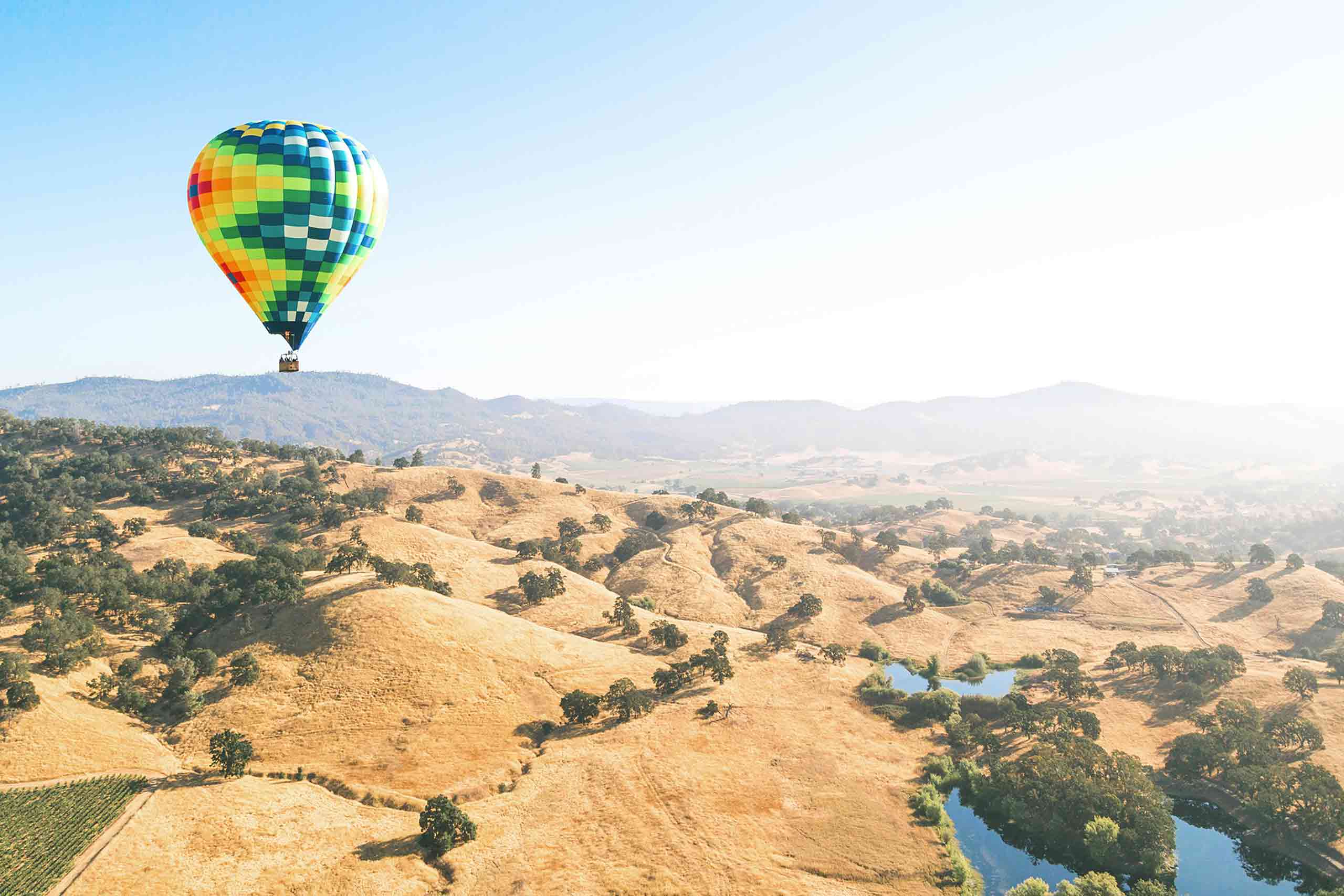 Hot air balloon over the Napa Valley