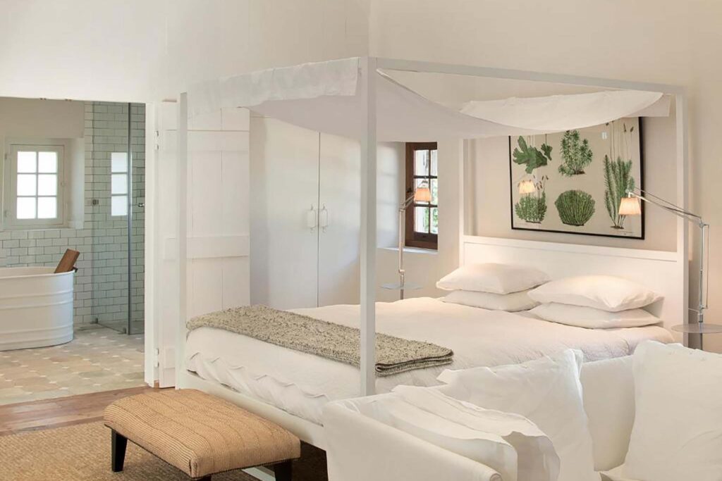 White, contemporary farm-esque interiors at Babylonstoren