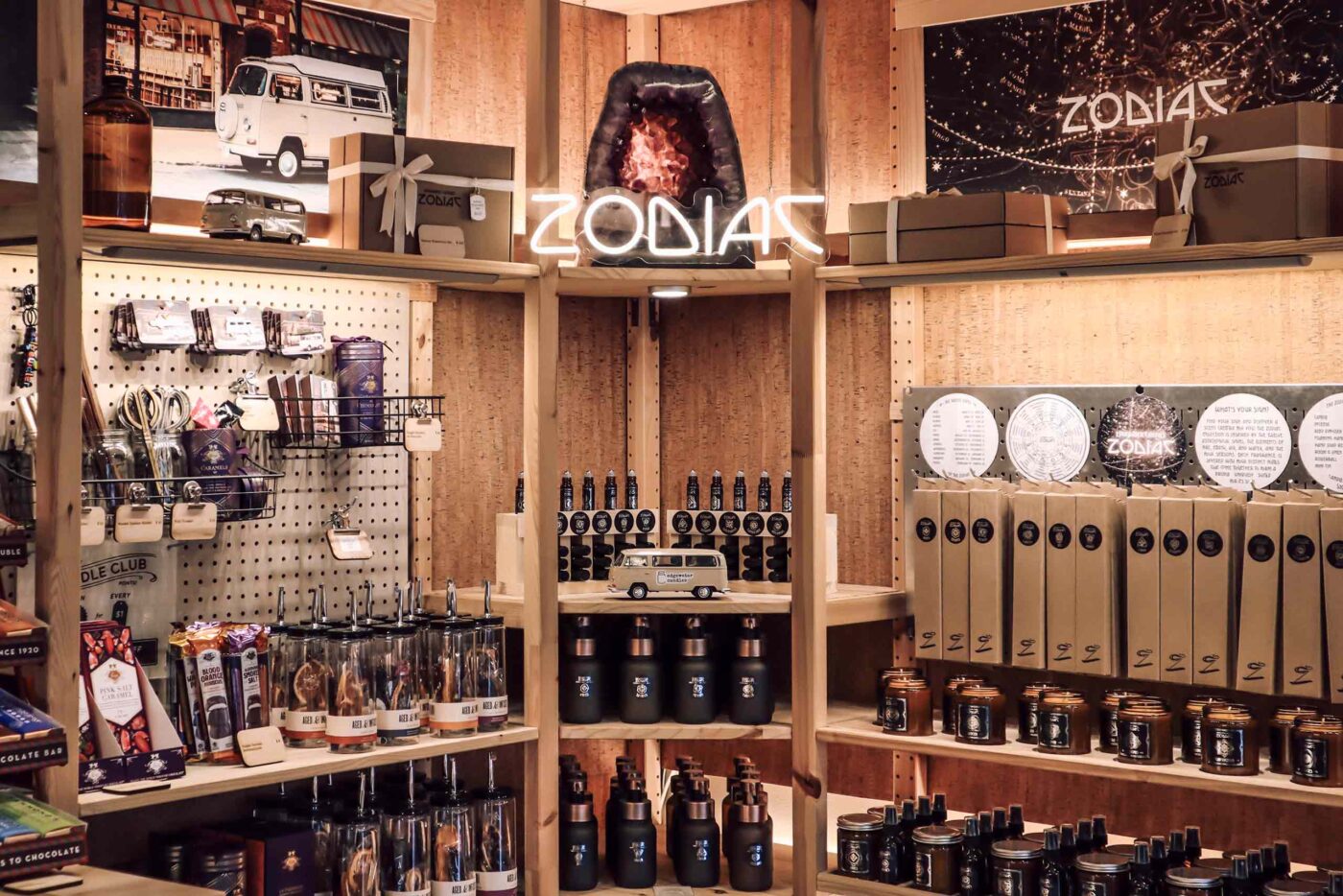 Inside Edgewater Candles, Chicago, Illinois, USA