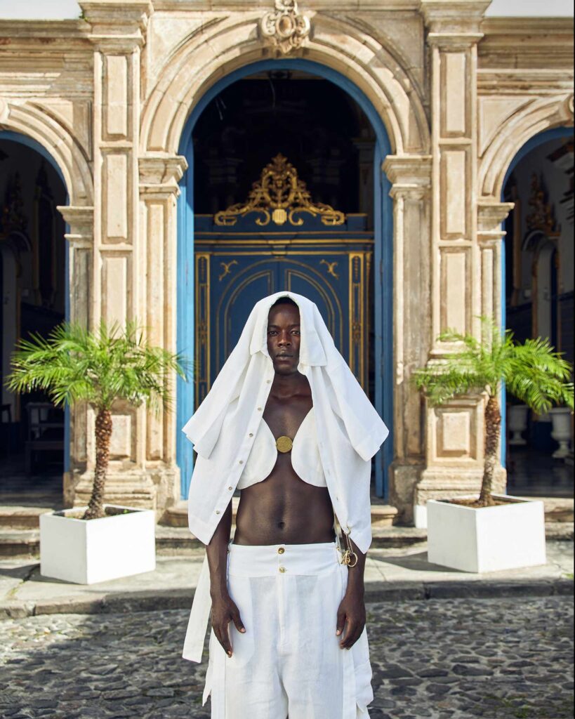 Fah Sampaio models a linen look in Salvador, Brazil