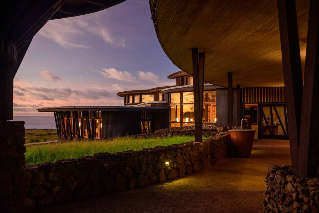 Evening atmosphere at Explora Rapa Nui, Rapa Nui, Chile
