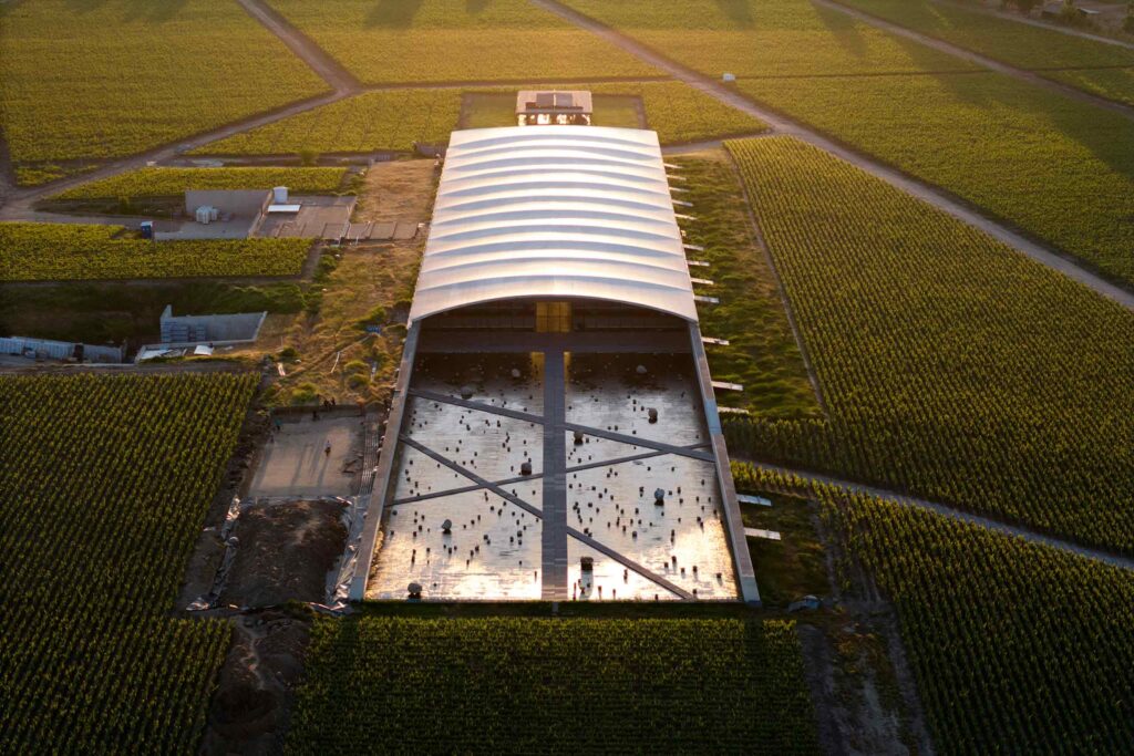 Aerial image of a contemporarily designed vineyard in Chilean Cachapoal
