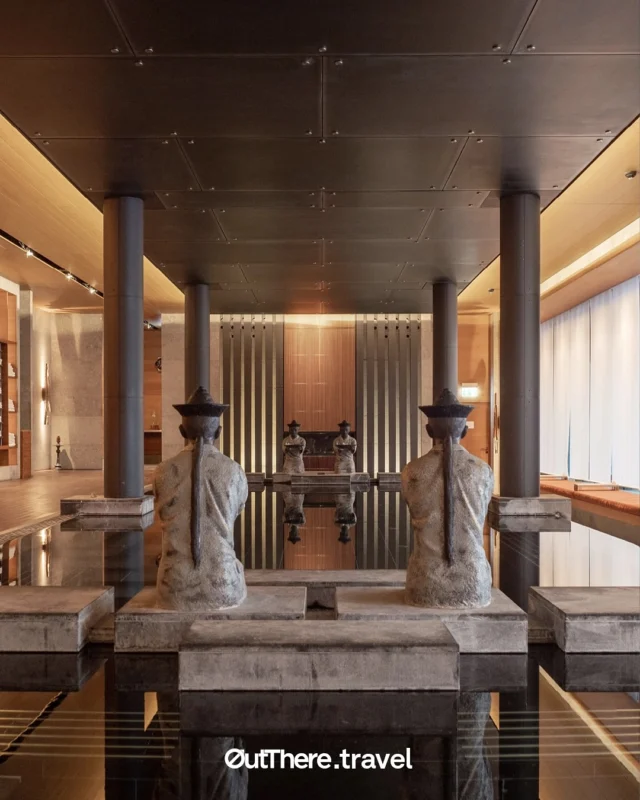 Once a quaint alpine village known only to die-hard downhillers, Andermatt has grown into a cosmopolitan ski destination, with this hotel as its crown jewel. The Chedi Andermatt reimagines the Swiss Alpine experience, blending the hallmarks of a ski escape with Asian-inspired aesthetics. @gabriellalebreton checks in.
.
Link in bio

#OutThereReviews @thechediandermatt @myswitzerland #SwissAlps #SkiResorts #TravelInspiration #WinterEscape